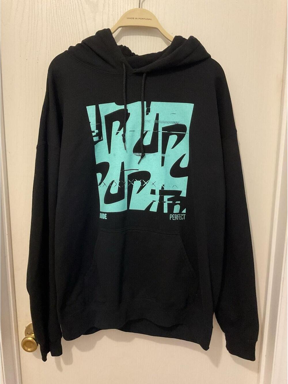 Dude Perfect Hoodie Black Sz Large